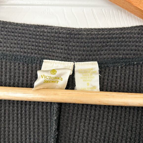 Victoria’s Secret Black Thermal Button Front One Piece Jumpsuit Women’s S - Picture 5 of 7